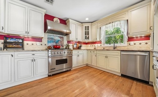 House in Springfield Township, New Jersey, United States 1