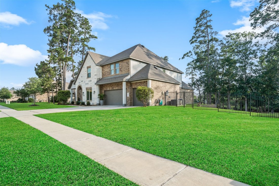 House in Conroe, Texas, United States 2 - 18076042