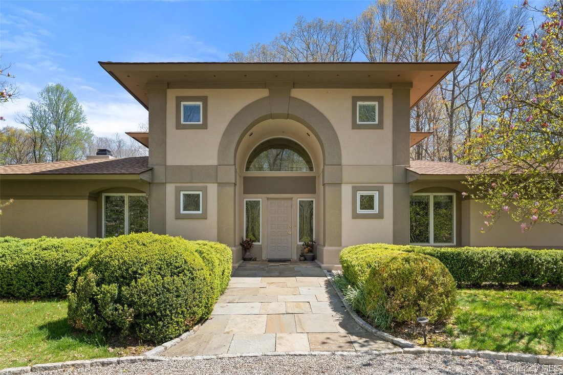 House in Katonah, New York, United States 3 - 18078905