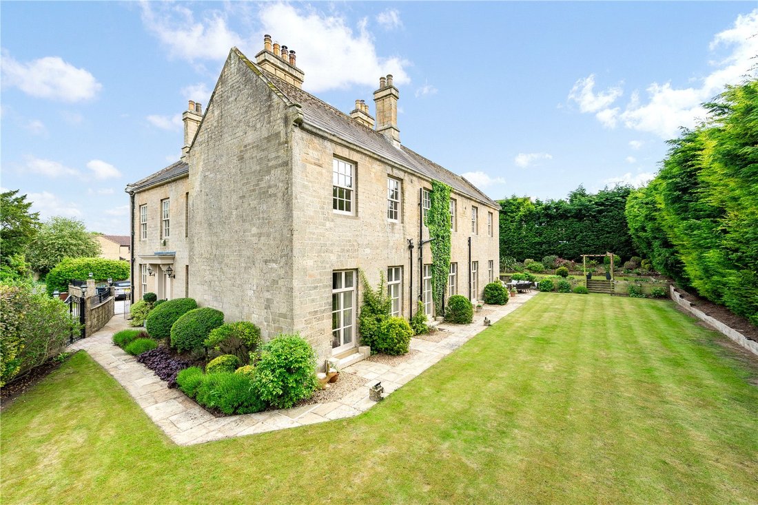 House in Wakefield, England 2 - 18078771
