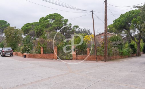 Land in Sant Cugat del Valles, Catalonia, Spain 1