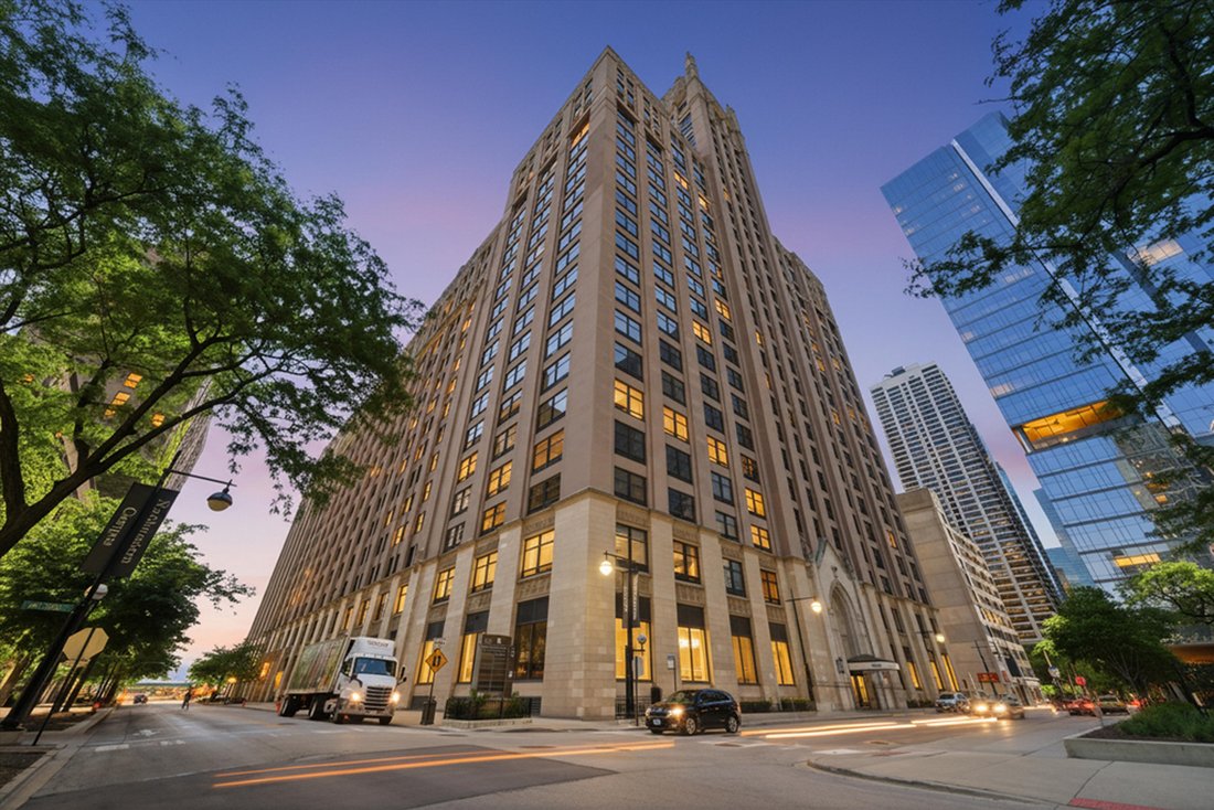 Condo in Chicago, Illinois, United States 1 - 18076347
