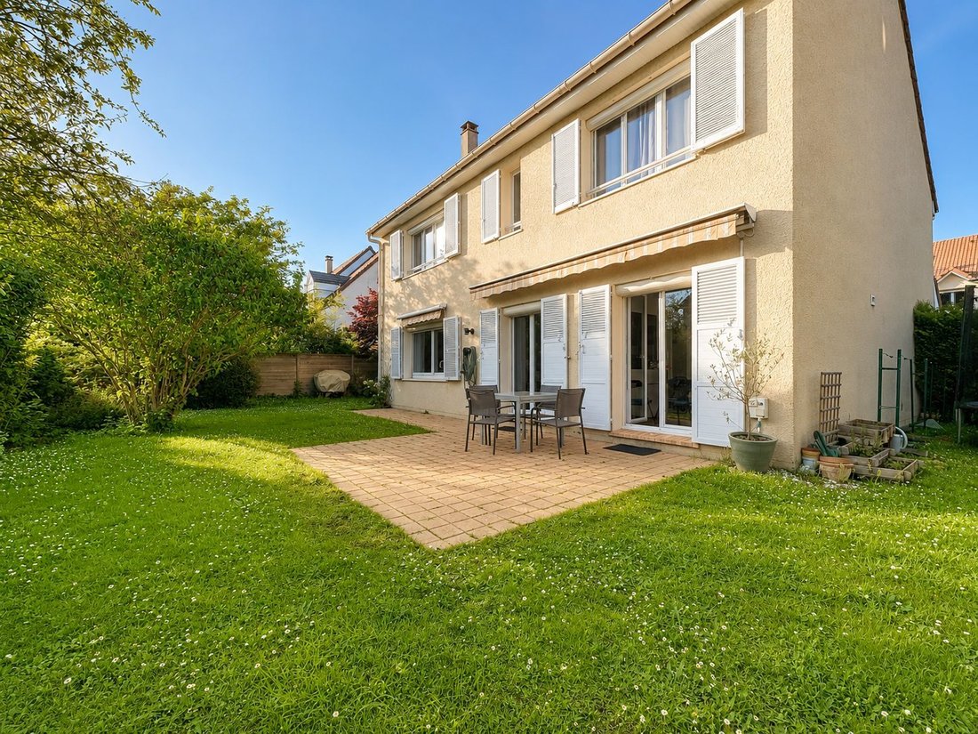 House in Osny, Ile-de-France, France 1 - 18078001