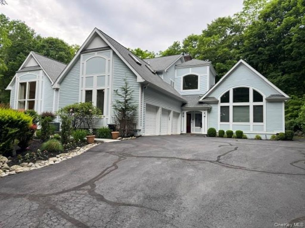 House in Montebello, New York, United States 1 - 18077784