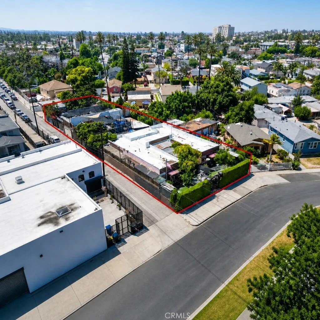 Los Angeles, California, United States 1 - 18079436