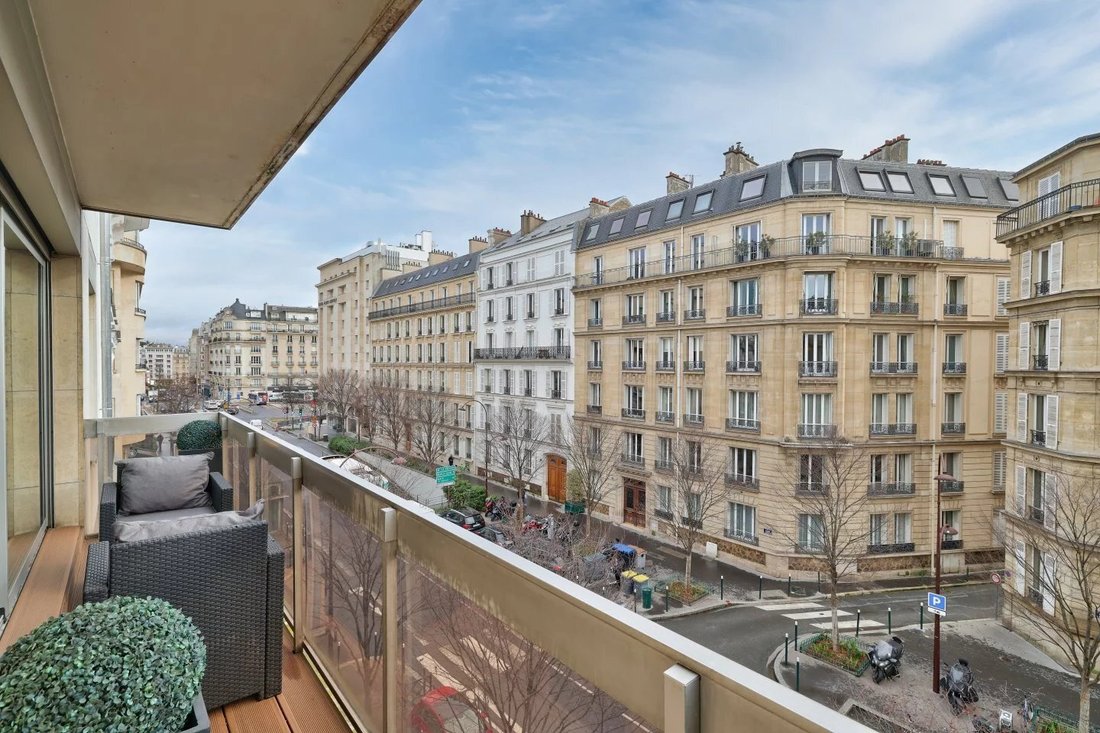 Apartment in La Plaine des Sablons, Neuilly-sur-Seine, France 1 - 18072974