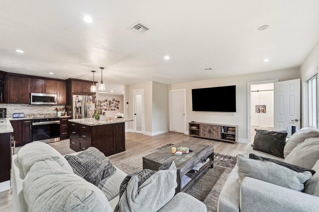 House in Plantation, Florida, United States 2 - 18072242