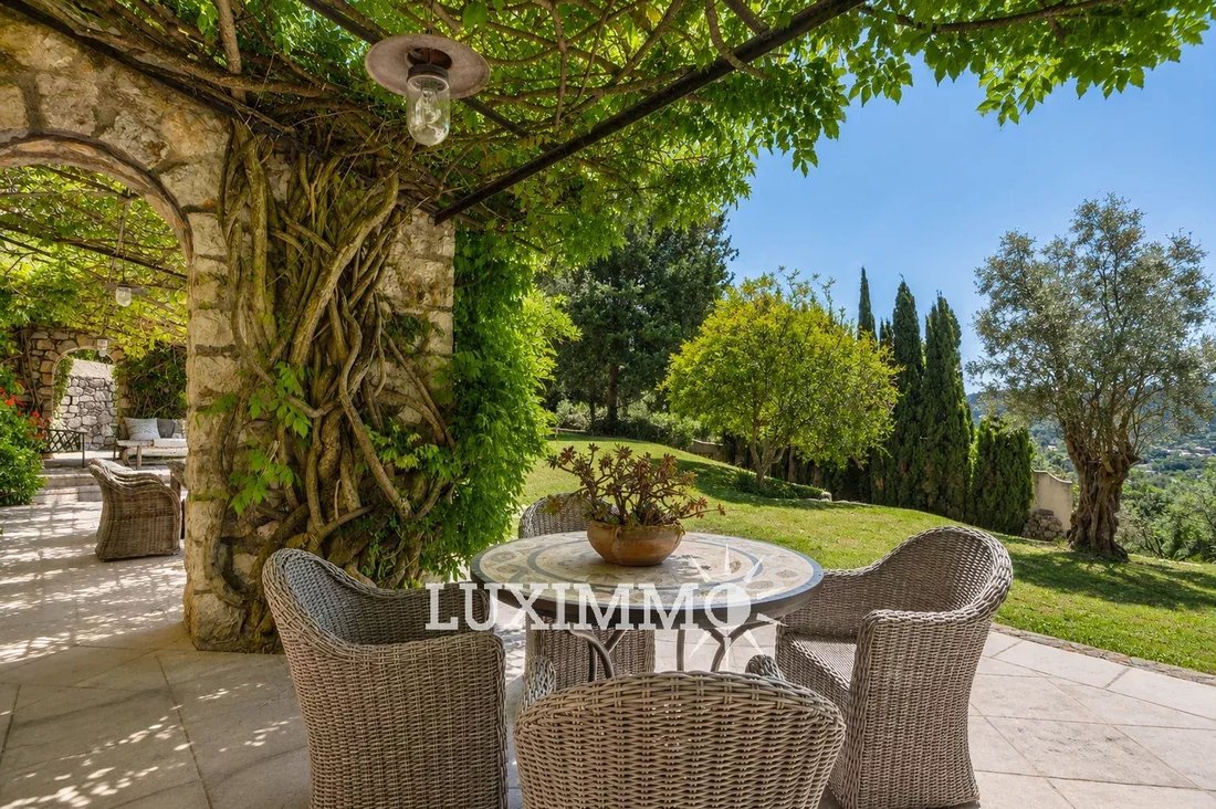 Country House in Grasse, Provence-Alpes-Côte d'Azur, France 3 - 18076912