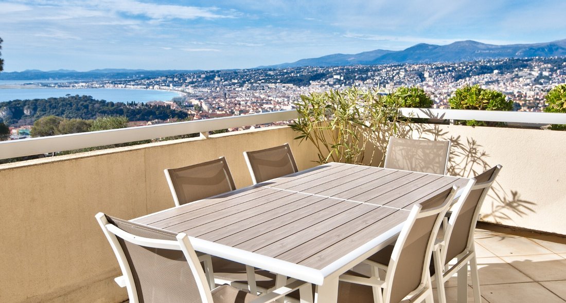 Wohnung in Nizza, Provence-Alpes-Côte d'Azur, Frankreich 2 - 17140789