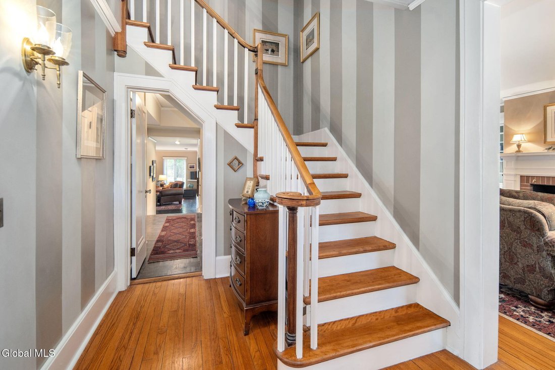 House in Slingerlands, New York, United States 4 - 18075989