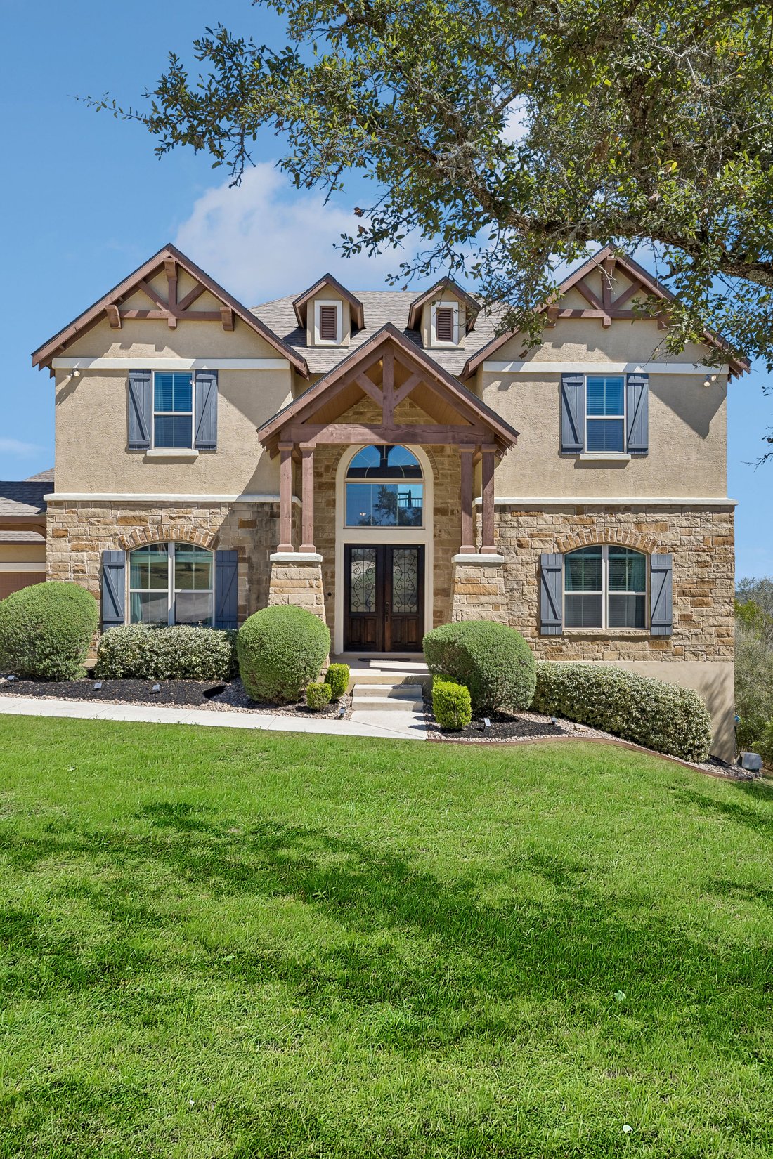 House in Helotes, Texas, United States 4 - 18078051