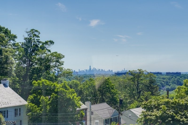 House in Maplewood, New Jersey, United States 5 - 18076082