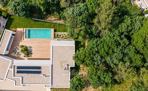 Villa in Est Nord Est et Sud Est, Saint-Gély-du-Fesc, France 1