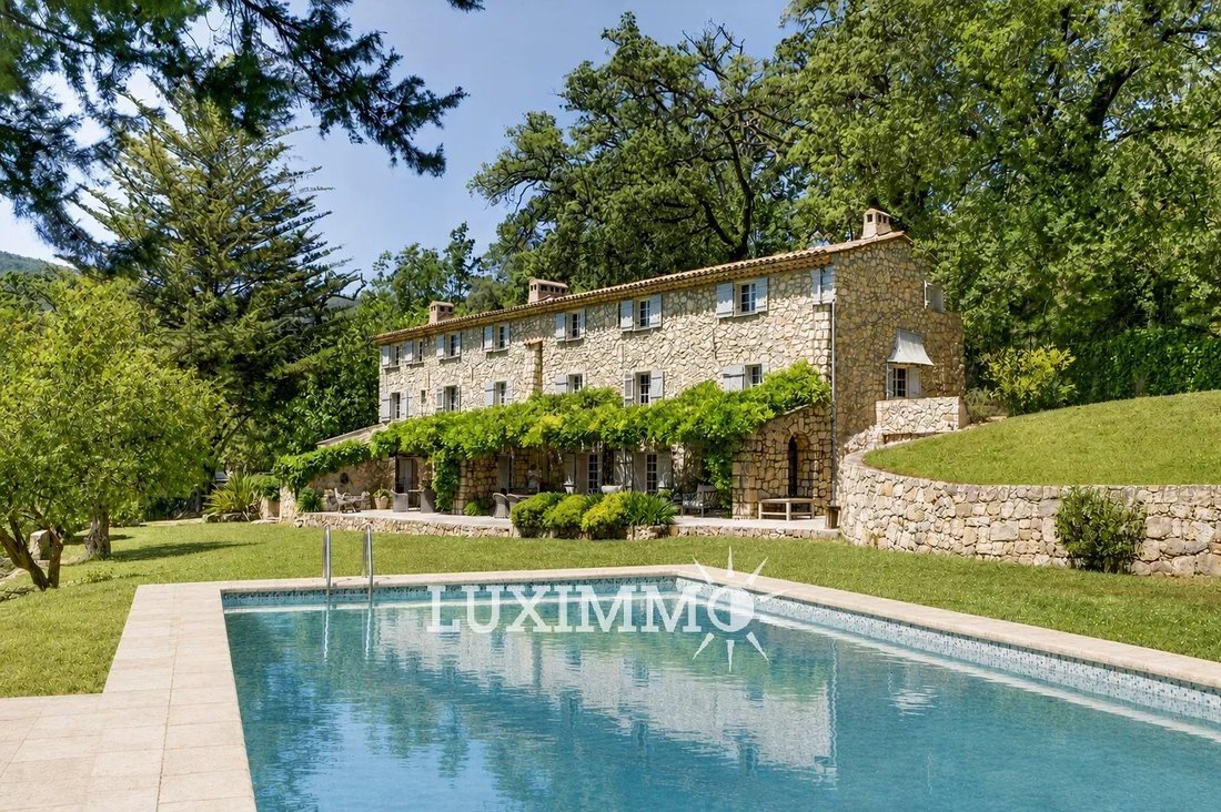 Country House in Grasse, Provence-Alpes-Côte d'Azur, France 1 - 18076912
