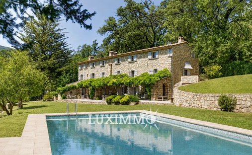 Country House in Grasse, Provence-Alpes-Côte d'Azur, France 1