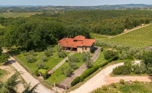 Country House in Castelnuovo Berardenga, Tuscany, Italy 1