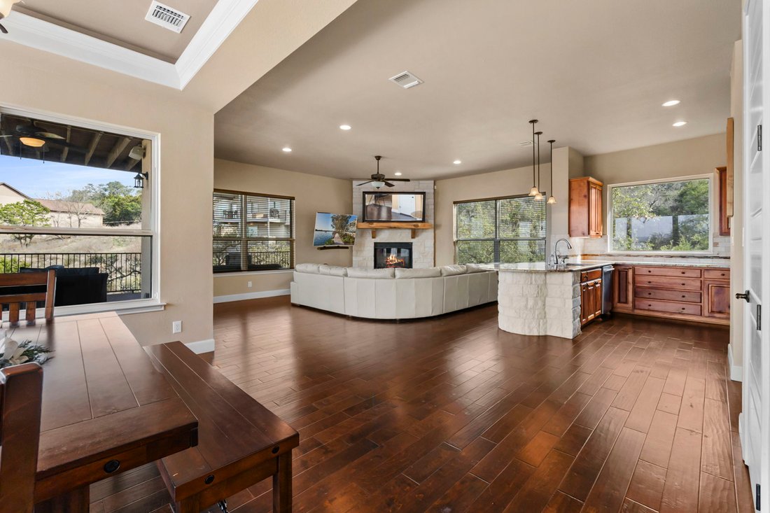 House in Canyon Lake, Texas, United States 3 - 18078087