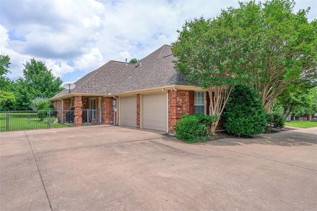 House in Van Alstyne, Texas, United States 3 - 18079248