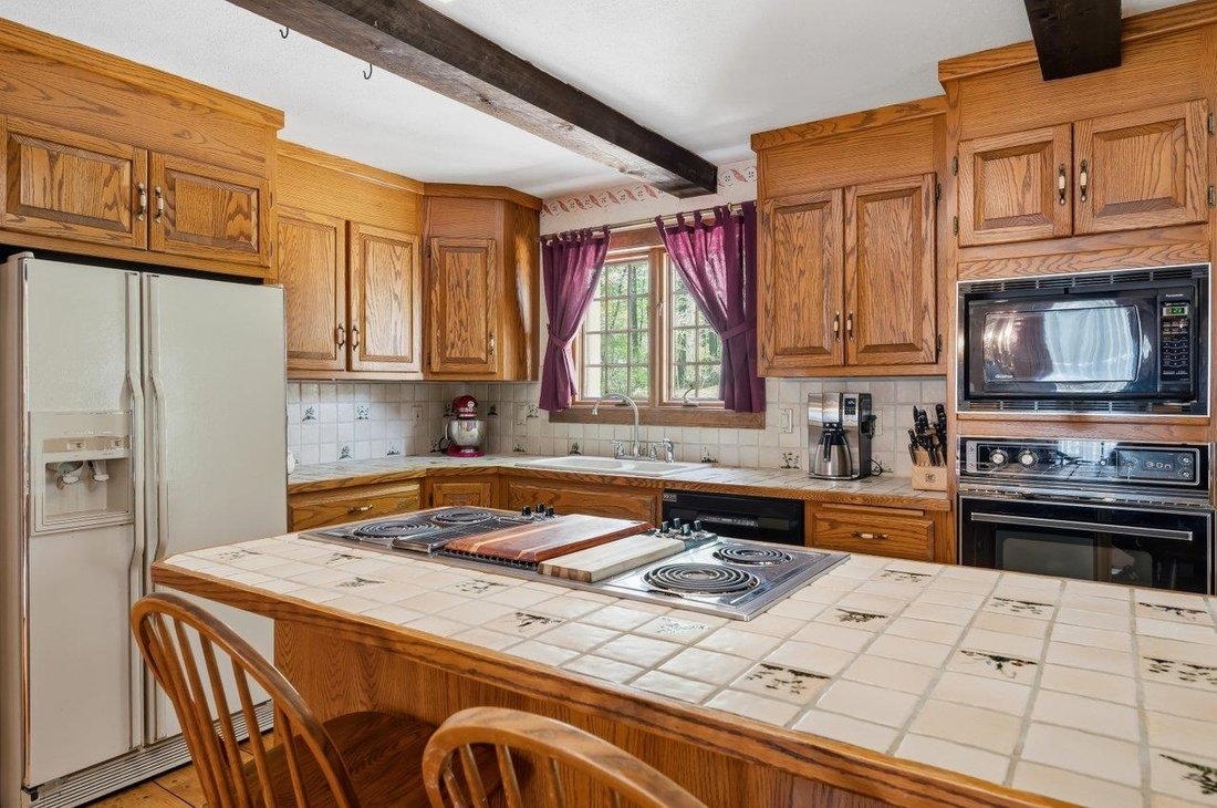 House in Stratham, New Hampshire, United States 5 - 18079579