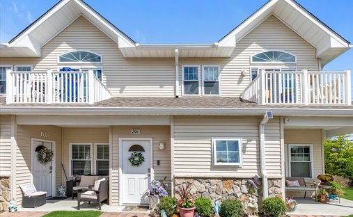 Condo in Copiague, New York, United States 1