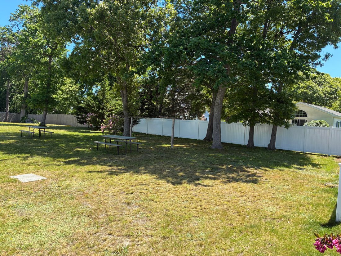 Dennis, Massachusetts, United States 4 - 18071702