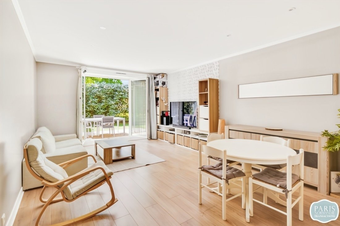 Apartment in Anatole France, Le Plessis-Robinson, France 1 - 18075502