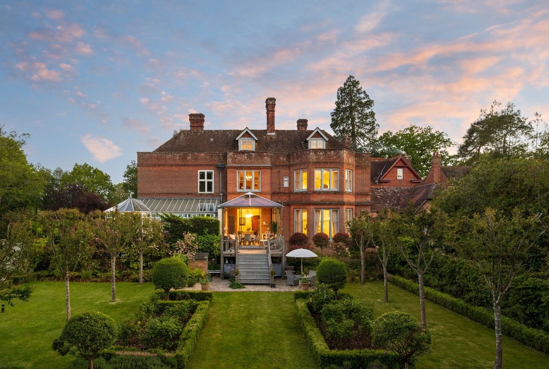 Townhouse in Speen, England 1 - 18078714