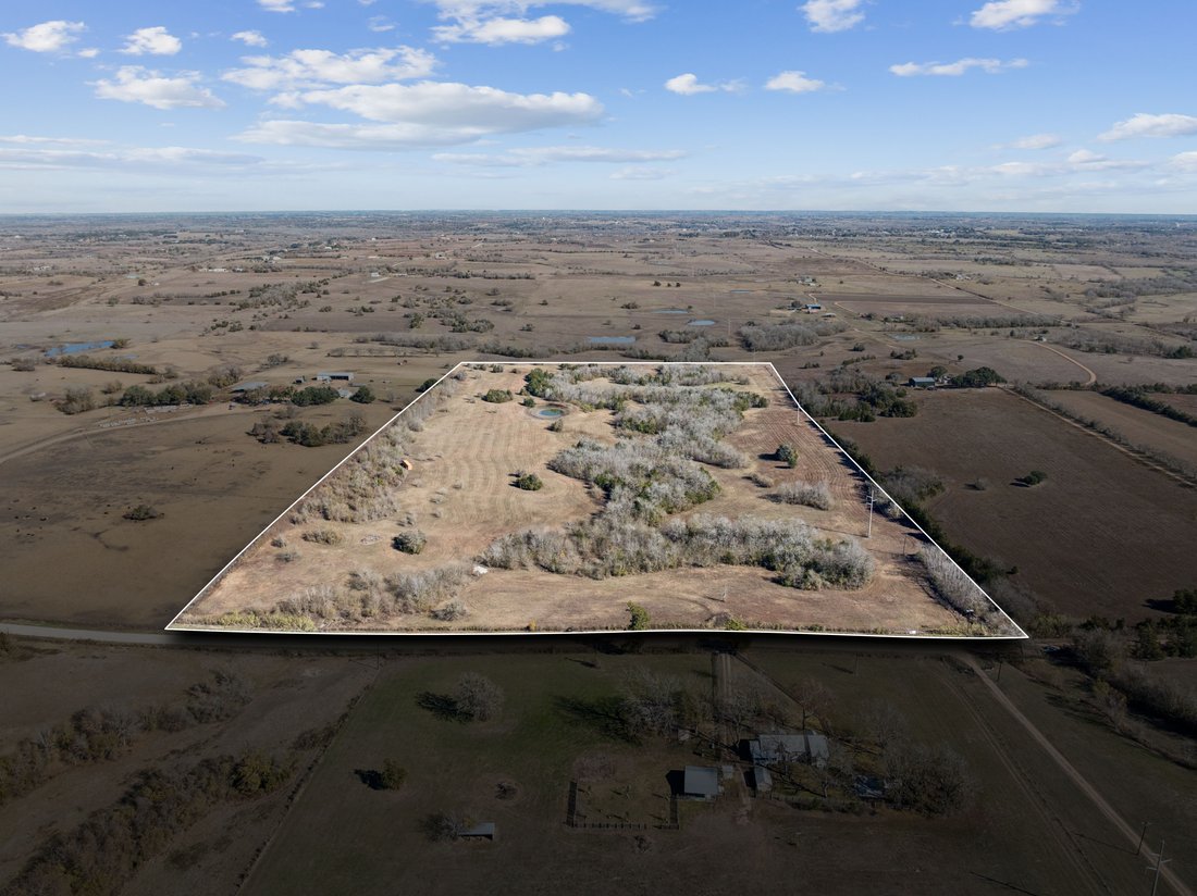 House in New Ulm, Texas, United States 2 - 18078113