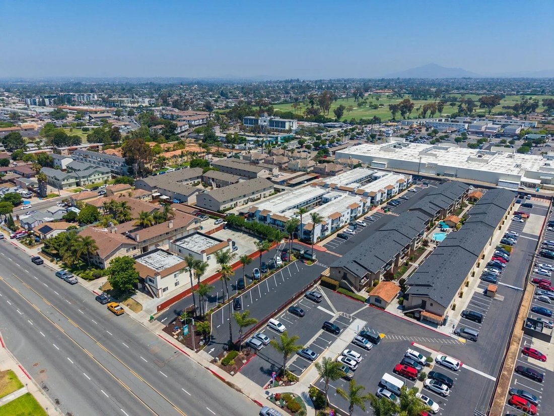 Chula Vista, California, United States 3 - 18075224