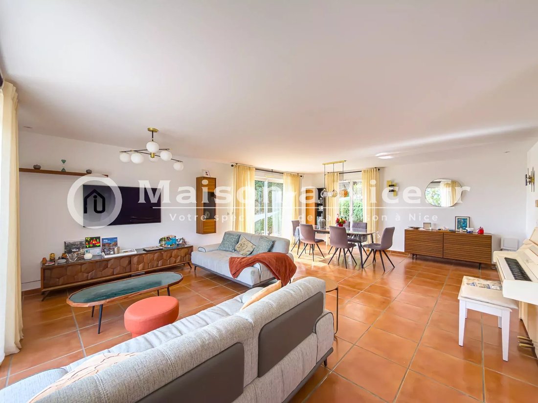 House in Nice, Provence-Alpes-Côte d'Azur, France 2 - 17486136