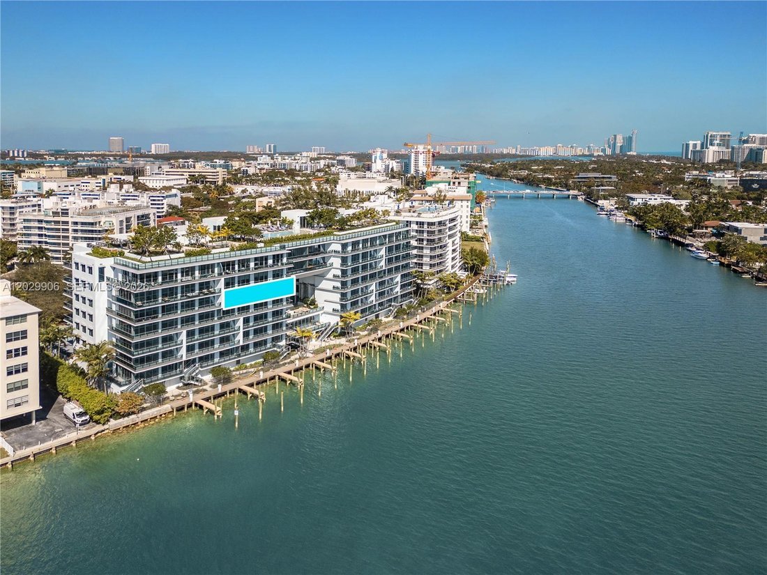 Condo in Bal Harbour, Florida, United States 2 - 18071856