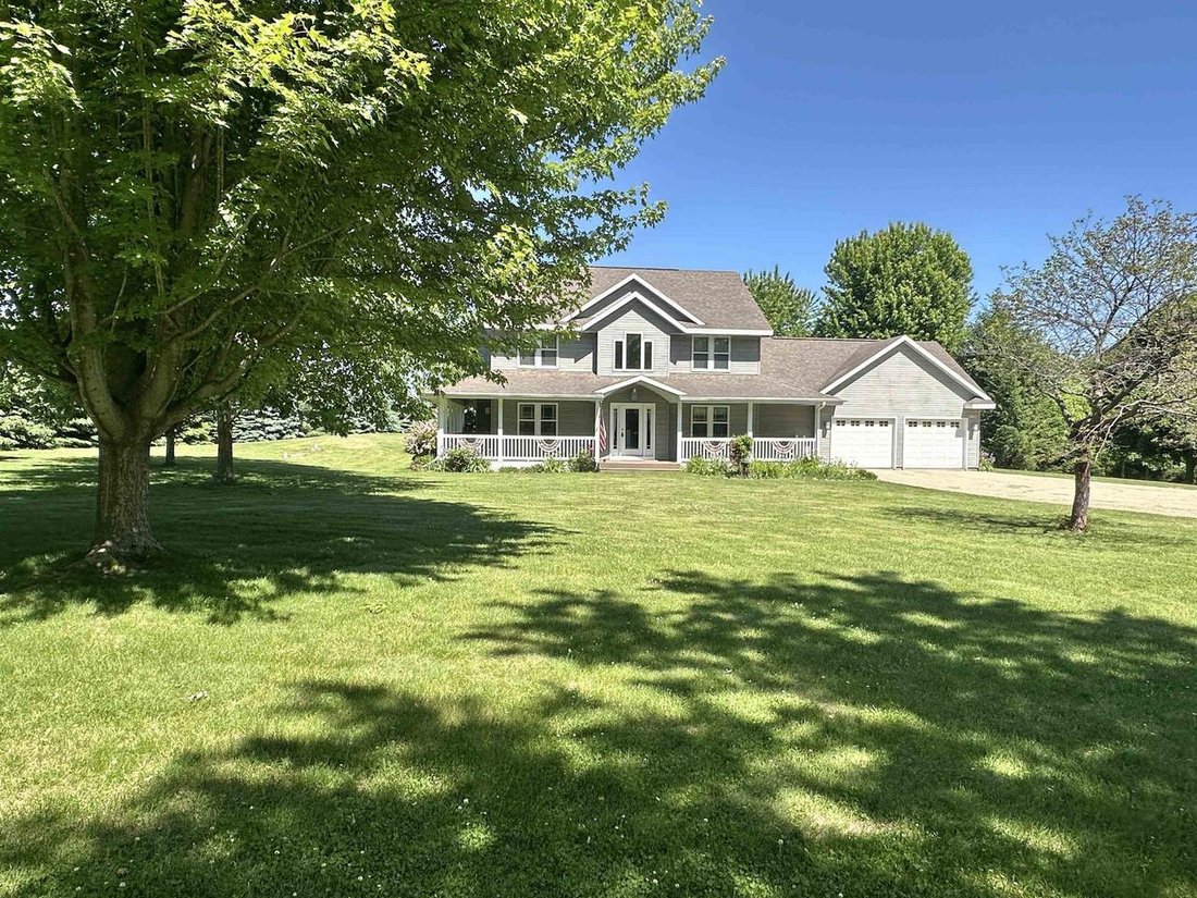House in Beaver Dam, Wisconsin, United States 1 - 17788285