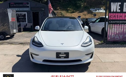 2019 Tesla Model 3 Standard Range Plus Sedan 4D in Studio city, CA, United States 1