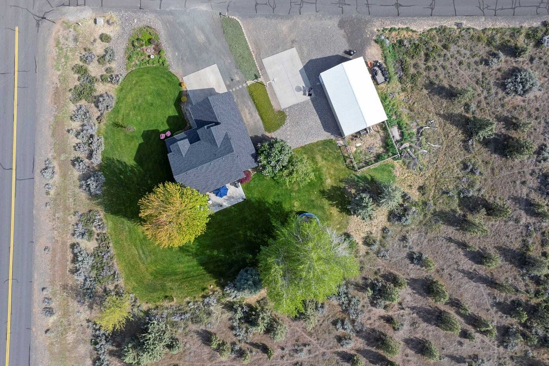 House in Madras, Oregon, United States 4 - 18074210