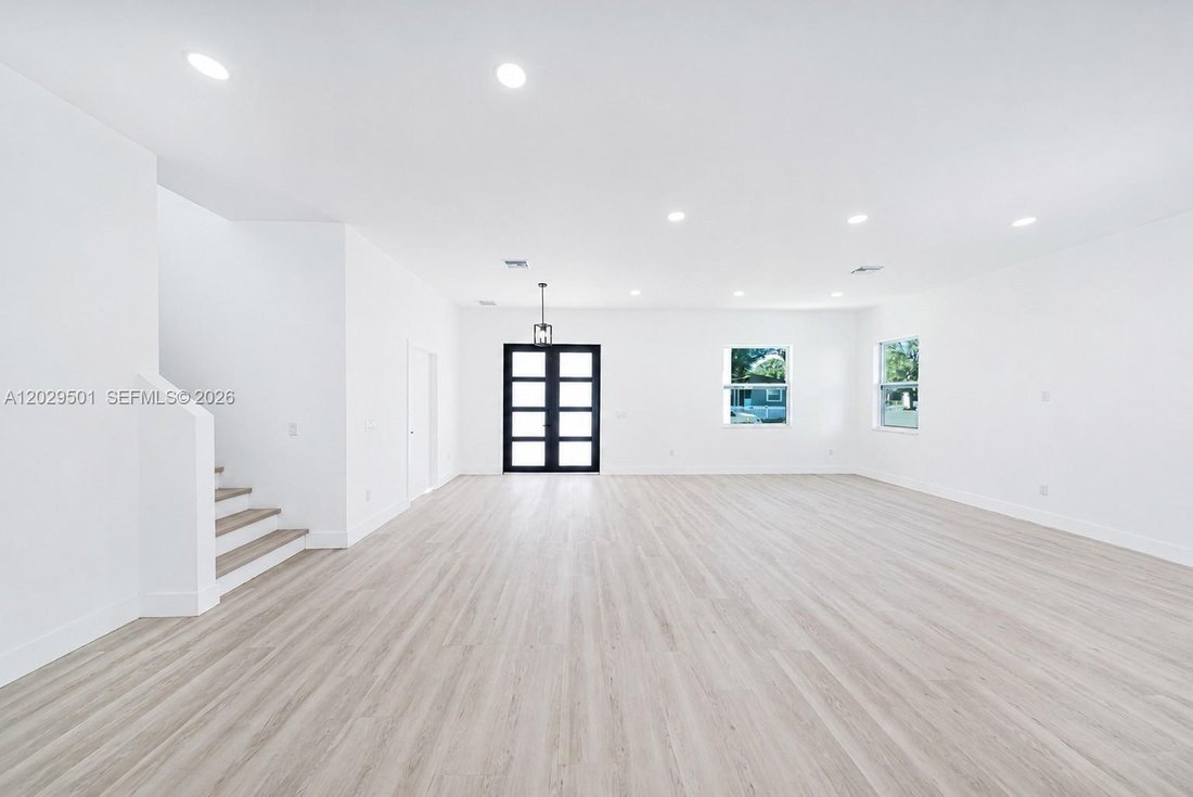 House in St. Petersburg, Florida, United States 4 - 18074983