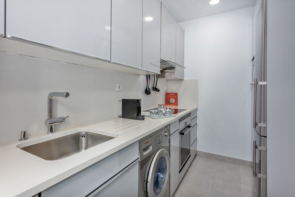 Apartment in Centro, Madrid, Spain 5 - 18076787