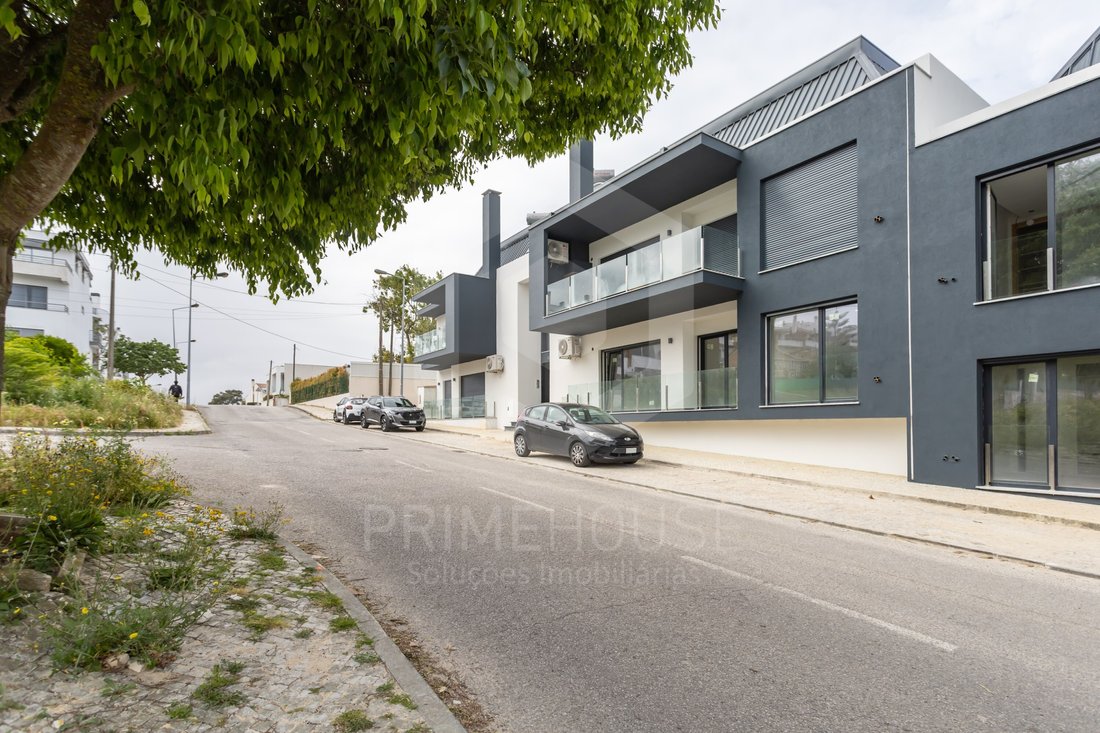 Apartment in Charneca de Caparica e Sobreda, Setubal, Portugal 3 - 17723639