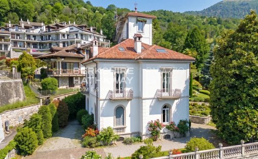 Villa in Baveno, Piedmont, Italy 1