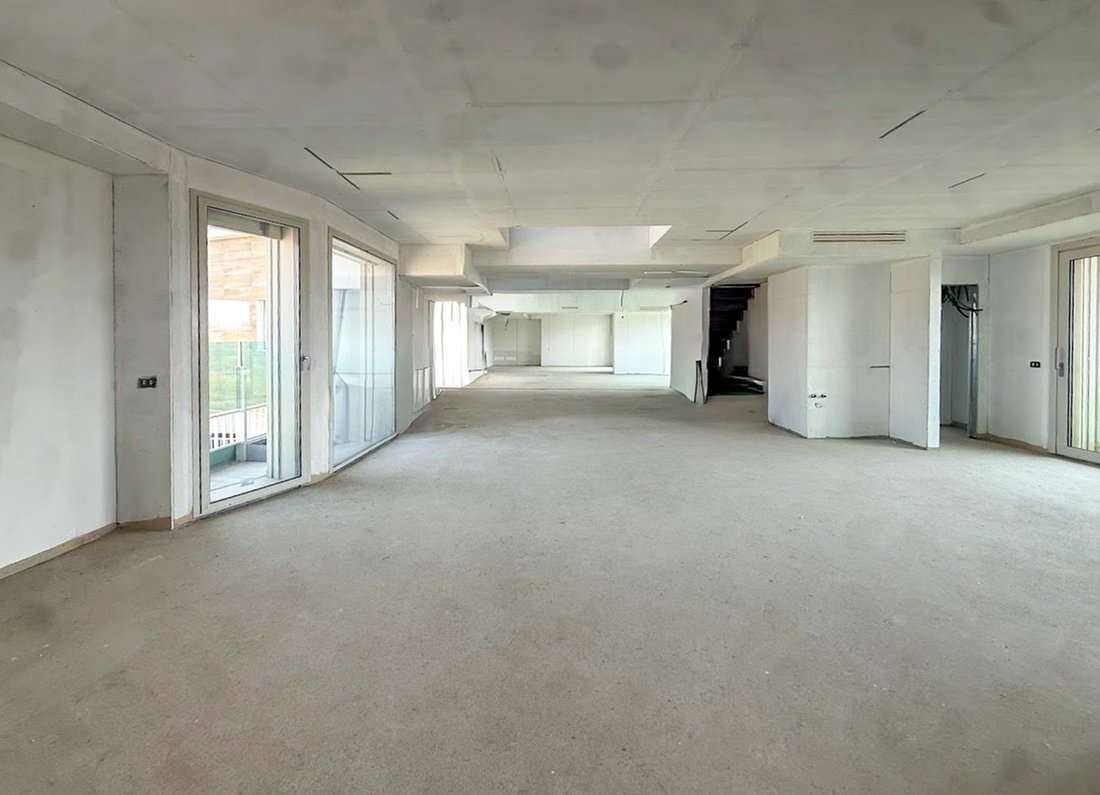 Penthouse in Paderno Dugnano, Lombardy, Italy 2 - 18071339