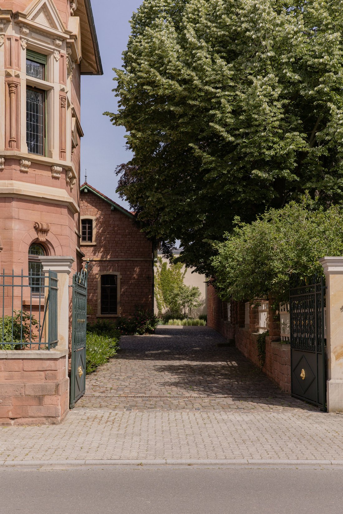 Villa in Deidesheim, Rhineland-Palatinate, Germany 3 - 18071007
