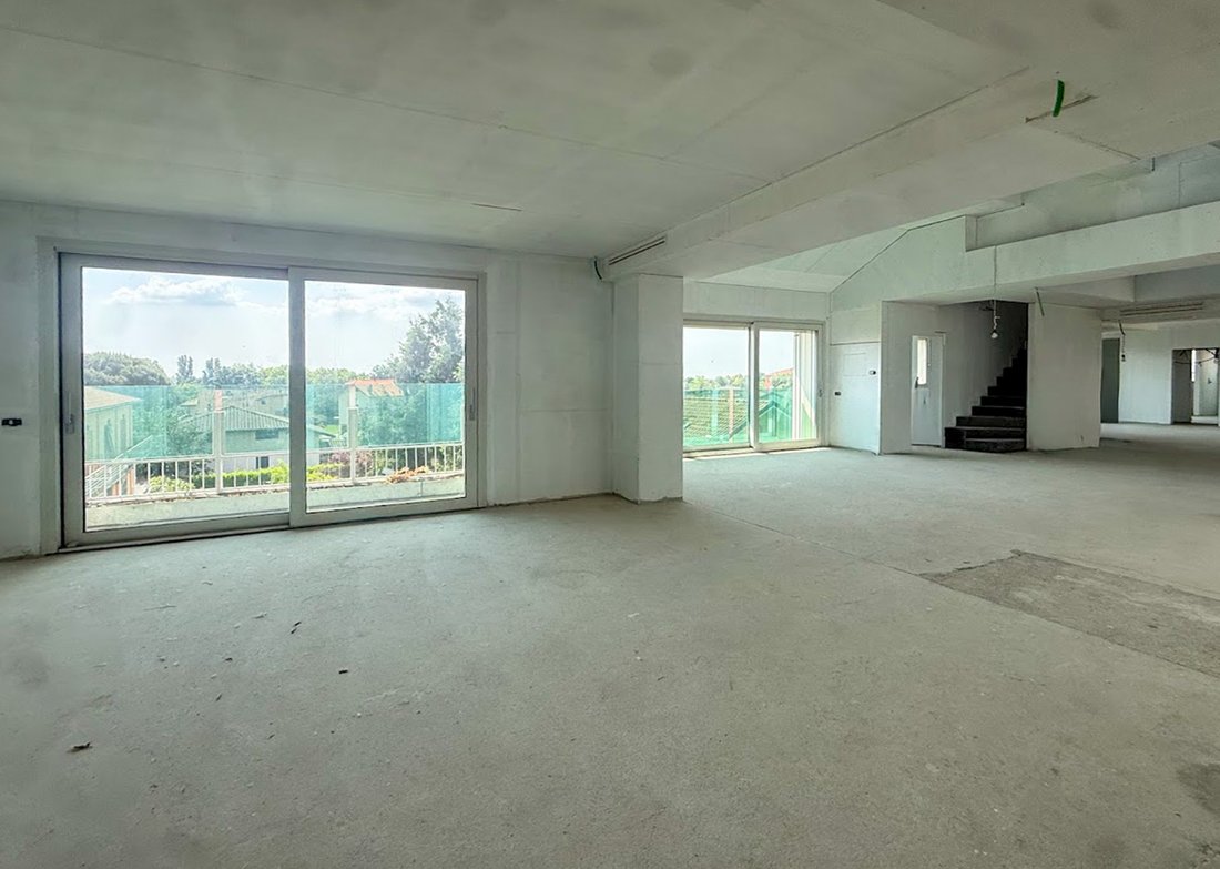 Penthouse in Paderno Dugnano, Lombardy, Italy 4 - 18071339