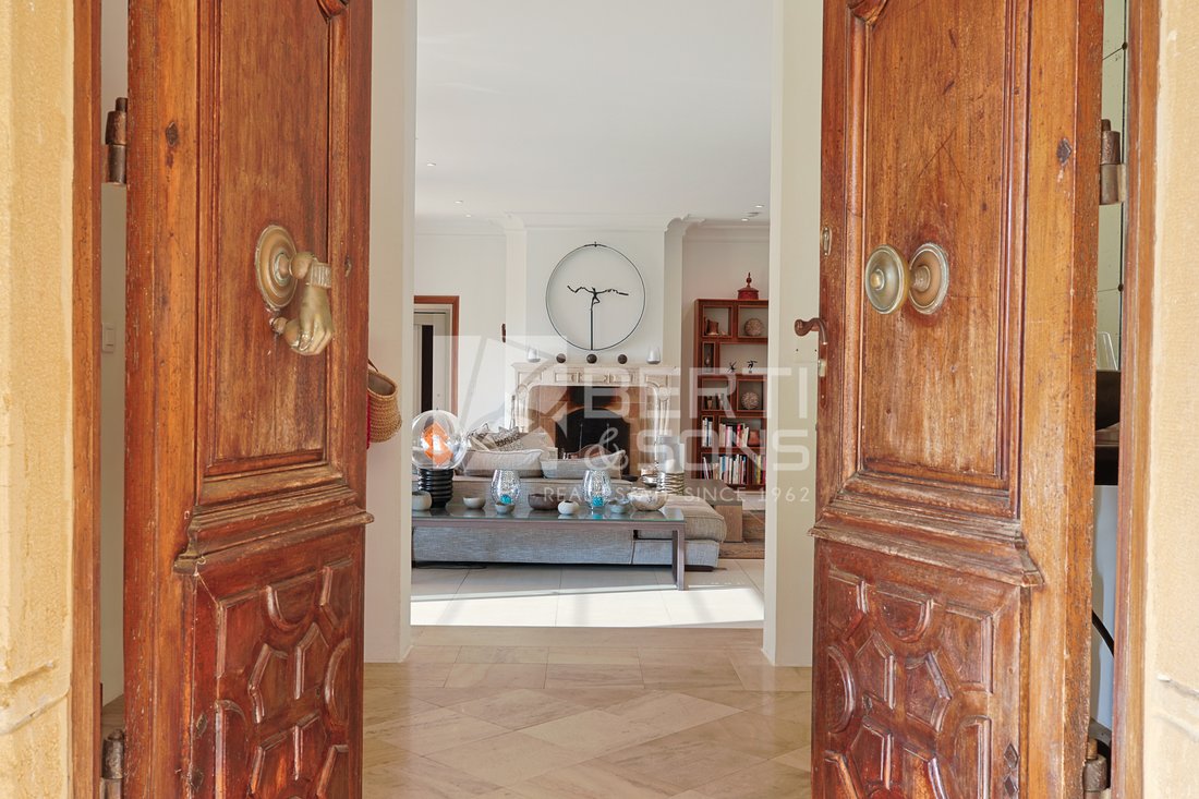 House in Zone Ouest Urbaine, Saint-Tropez, France 3 - 18071317