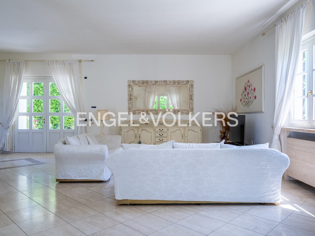 Villa in Vittoria Apuana, Forte dei Marmi, Tuscany 4 - 18071286