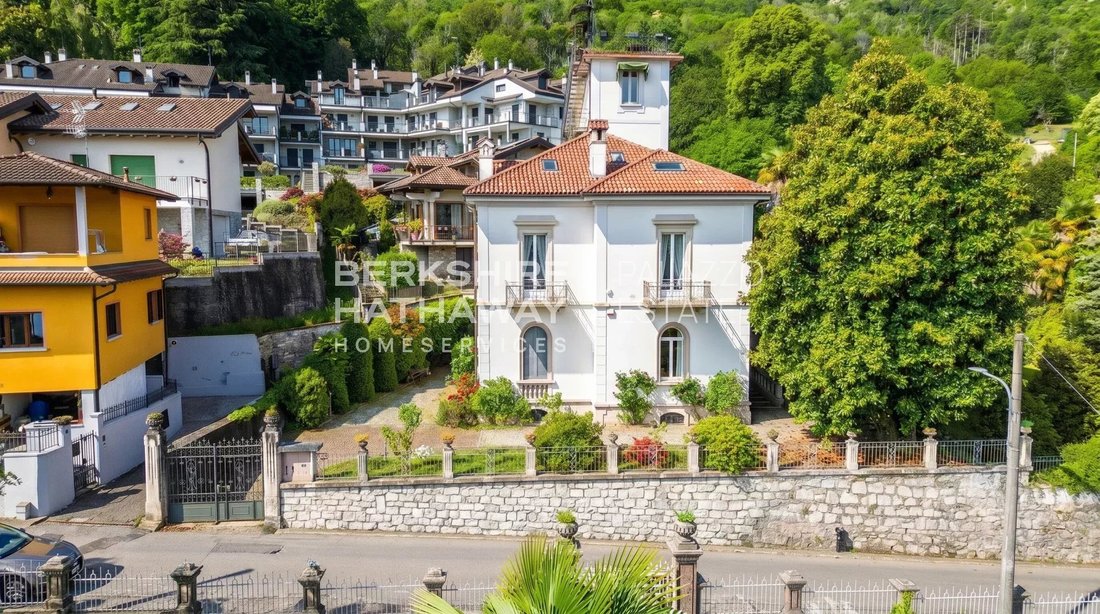 Villa in Baveno, Piedmont, Italy 2 - 18071087