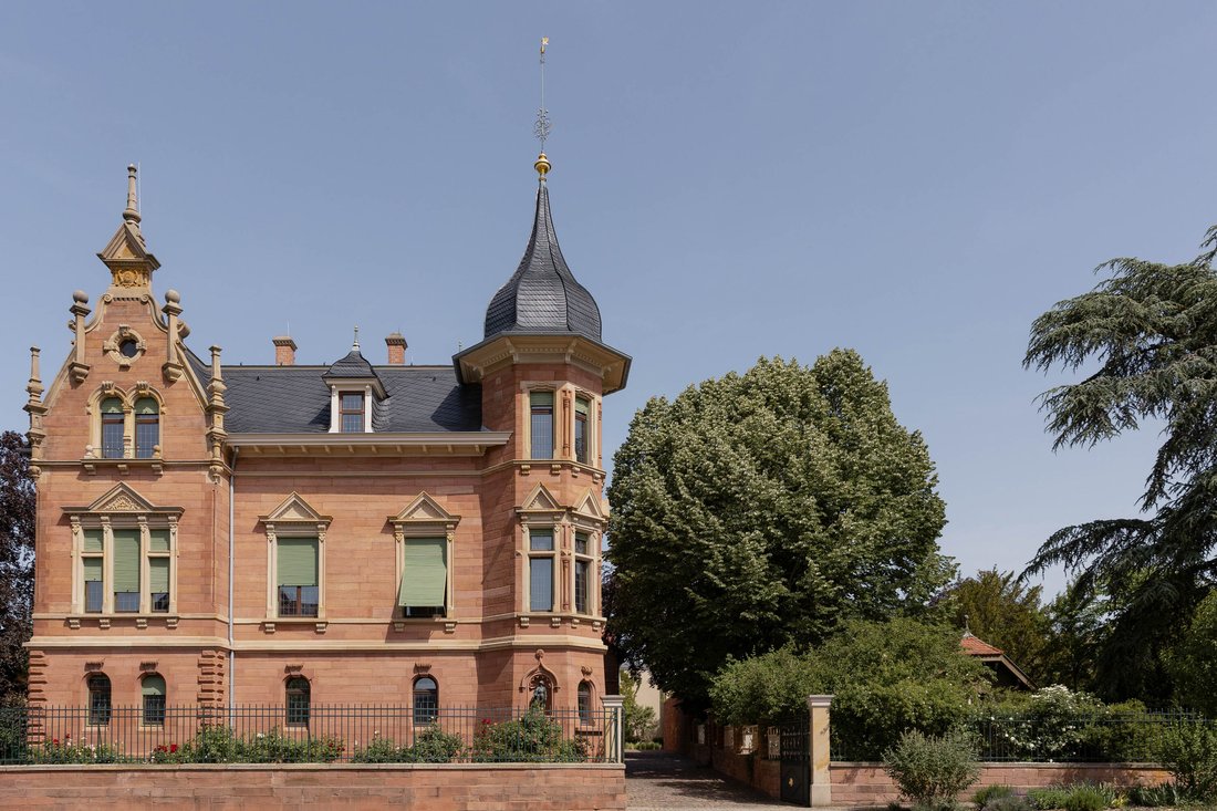 Villa in Deidesheim, Rhineland-Palatinate, Germany 2 - 18071007