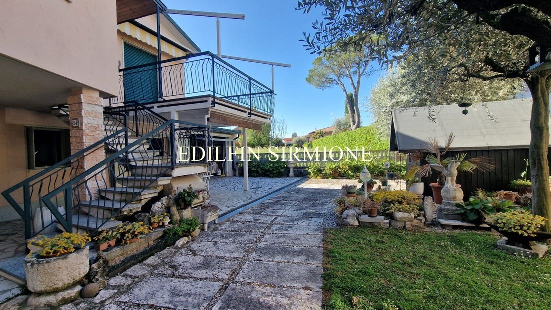 Villa in Lugana, Sirmione, Lombardy 3 - 17778930