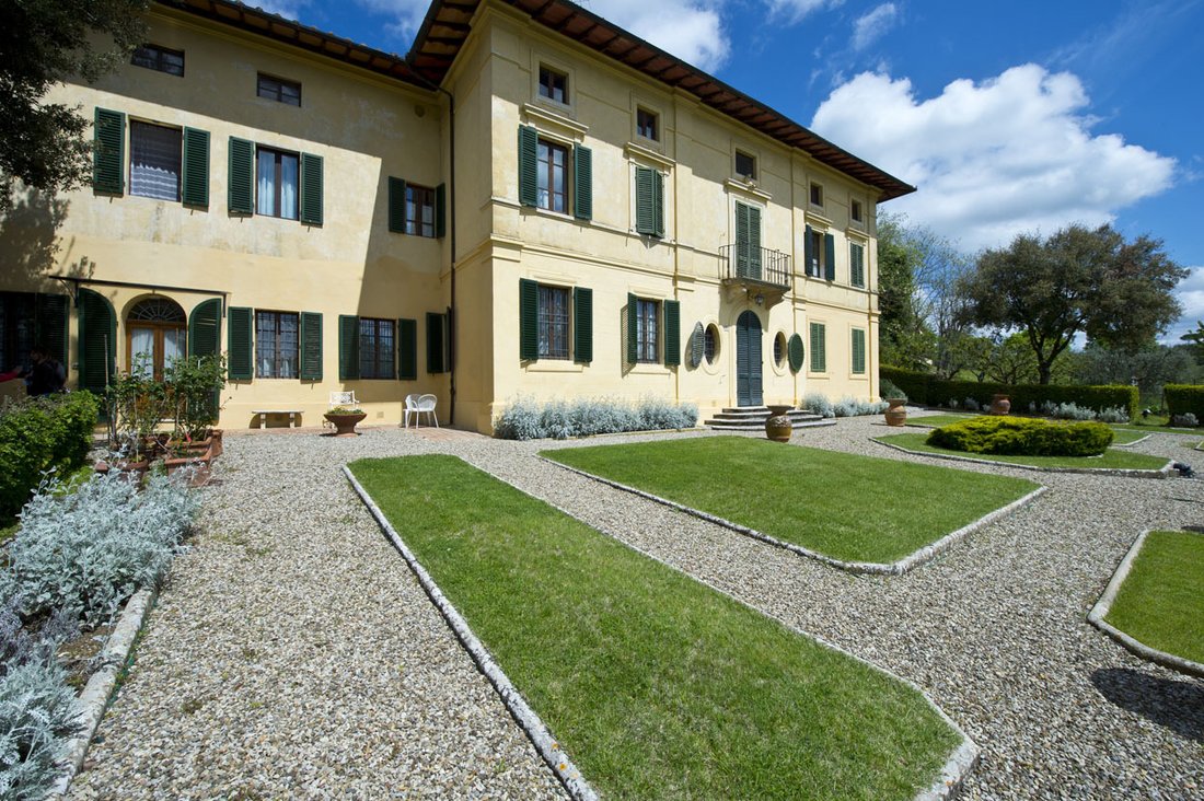 Villa in Monteriggioni, Tuscany, Italy 1 - 18071185