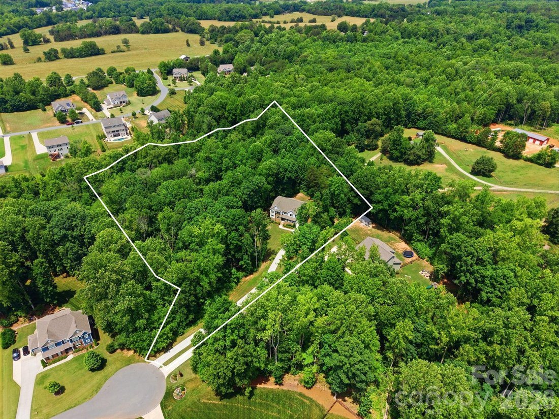 House in Mooresville, North Carolina, United States 3 - 18070991