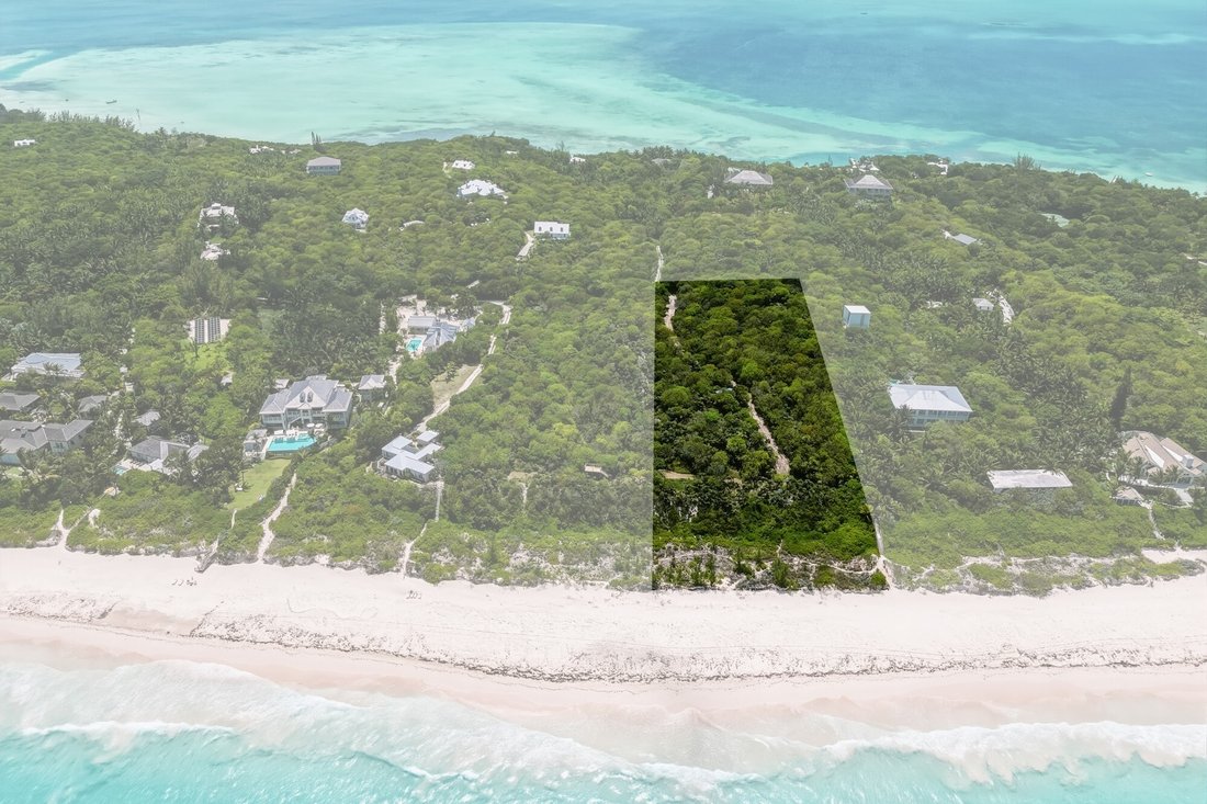 Land in Dunmore Town, Harbour Island, The Bahamas 3 - 18071024