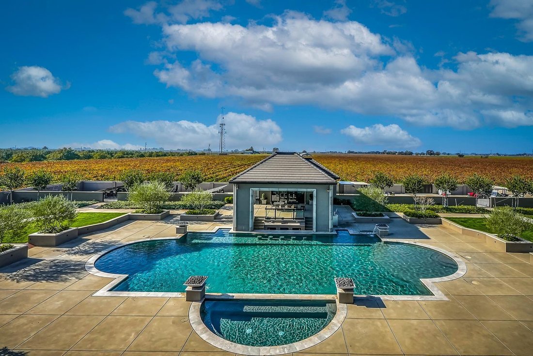 House in Lodi, California, United States 2 - 18071009